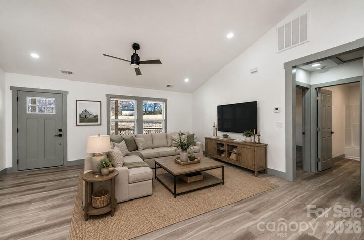 Property Photo:  2914 Ivory Place  NC 28630 
