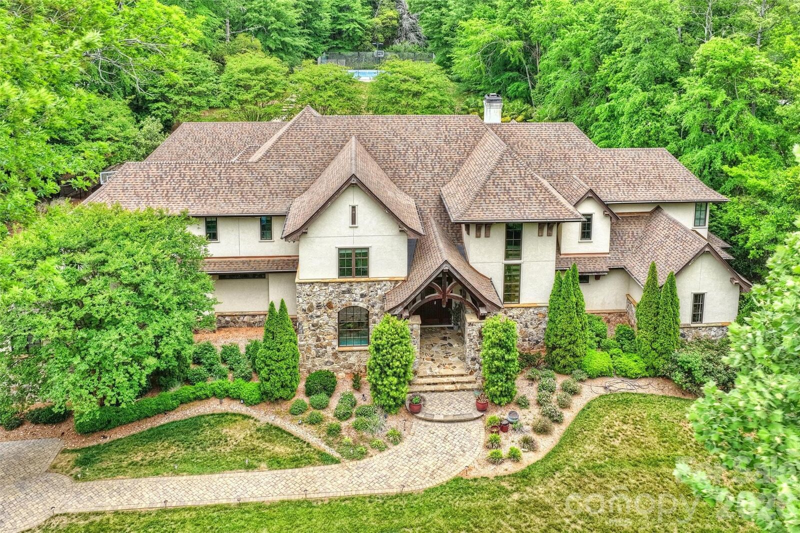 Property Photo:  4901 Carmel Park Drive  NC 28226 