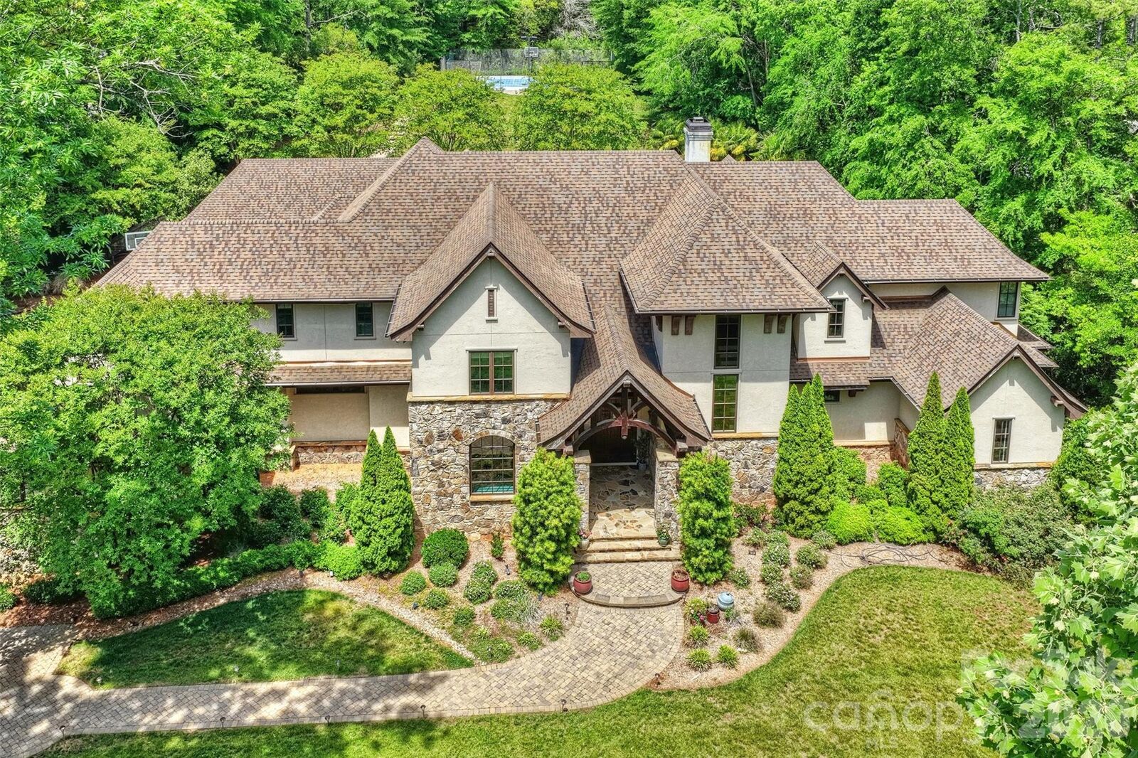 Property Photo:  4901 Carmel Park Drive  NC 28226 
