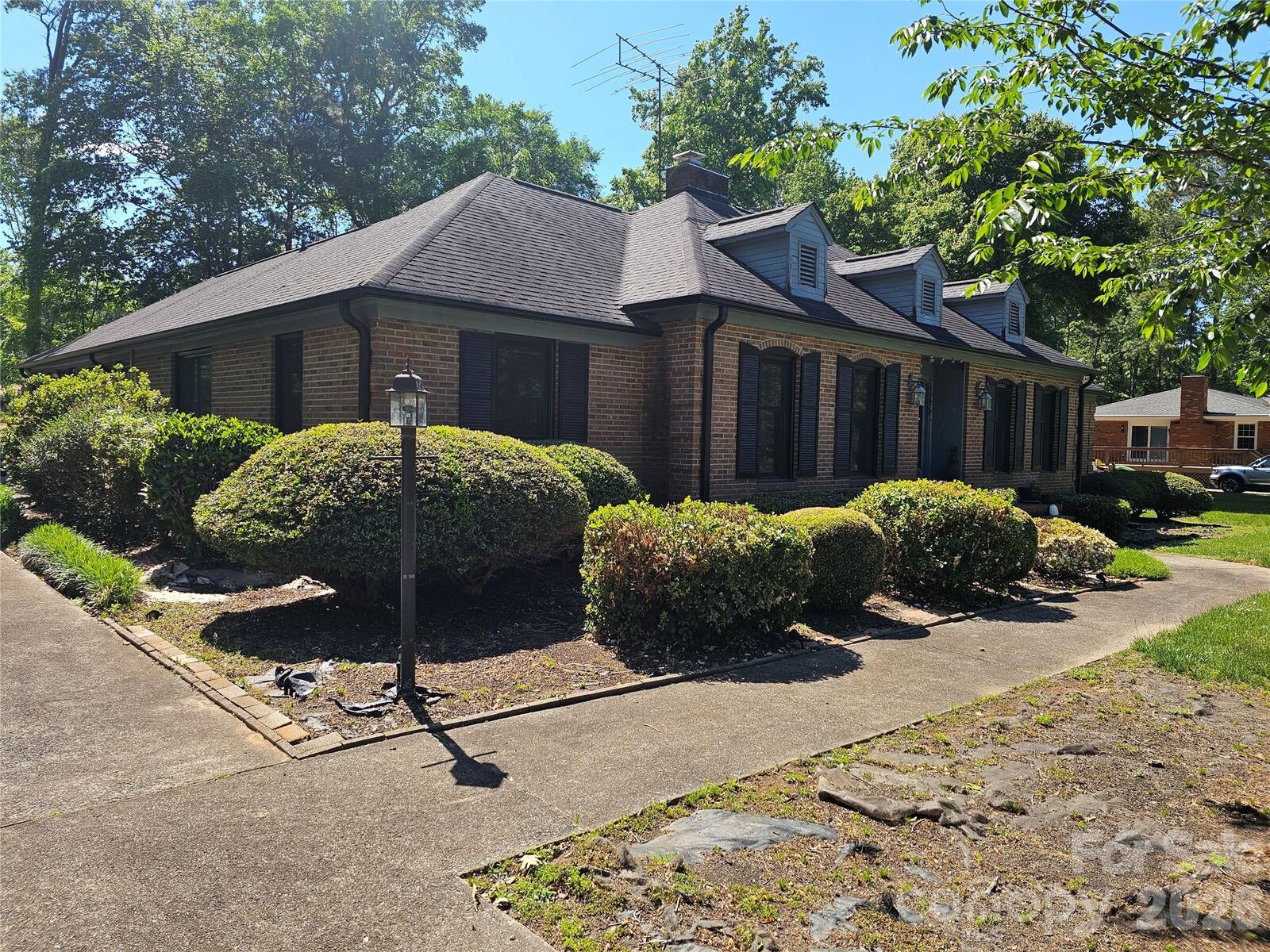 Property Photo:  1108 Oak Hill Drive  NC 28112 