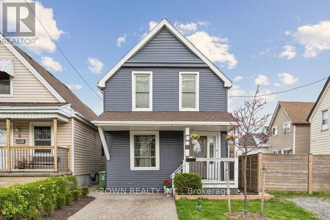 Property Photo:  6 Albany Avenue  ON L8H 2H2 