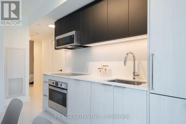 Property Photo:  308 Jarvis Street 214  ON M5A 2P2 