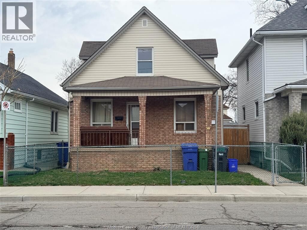 Property Photo:  1378 Erie Street East Main  ON N9A 3Z7 