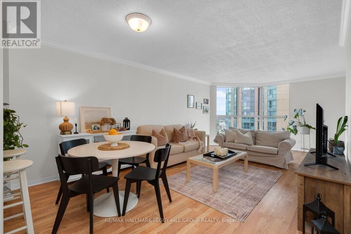 Property Photo:  150 Dunlop Street East 904  ON L4M 6H1 