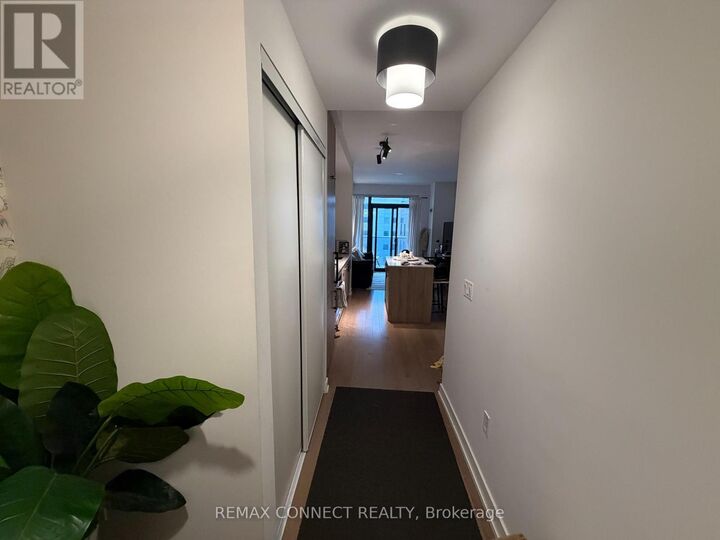Property Photo:  330 Richmond Street West 621  ON M5V 0M4 