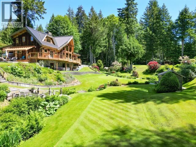 Property Photo: 5621 Allen Ave BC V8A 4H9