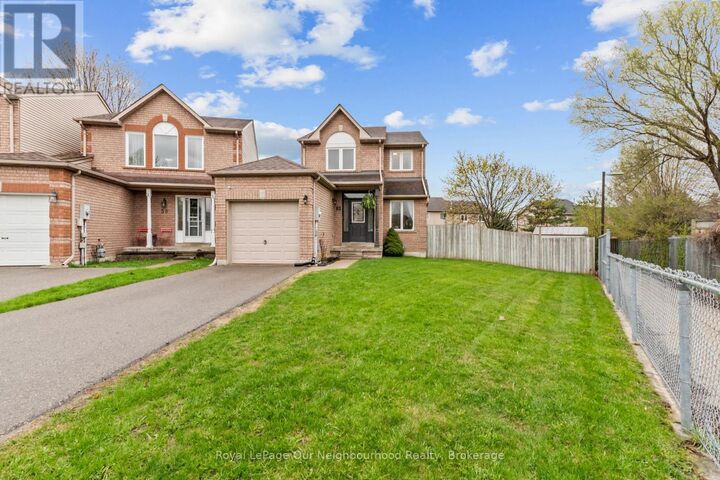 Property Photo:  61 Fry Crescent  ON L1C 4Y3 
