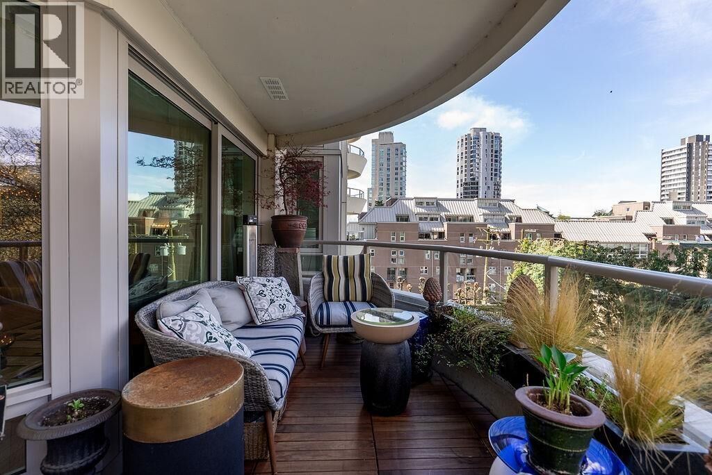 Property Photo:  1020 Harwood Street 403  BC V6E 4R1 
