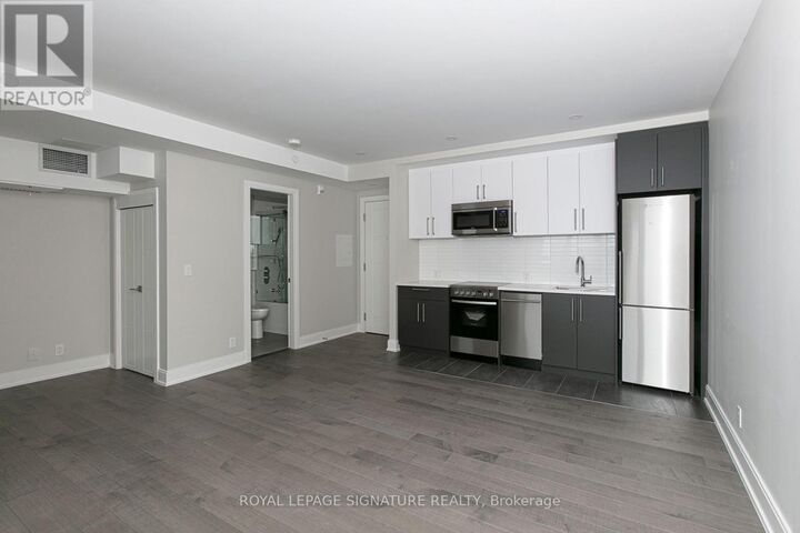 Property Photo:  11 Walmer Road 107  ON M5R 2W9 
