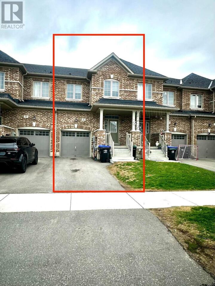 Property Photo:  82 Ferragine Crescent  ON L3Z 4K2 
