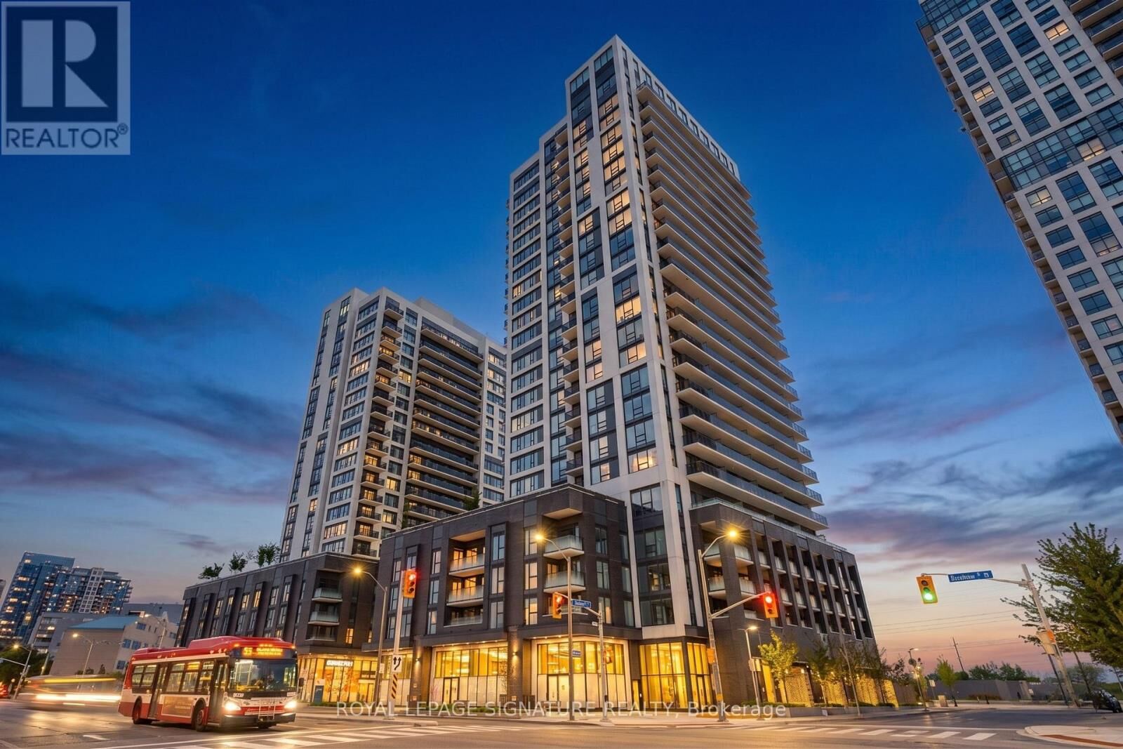 Property Photo:  30 Samuel Wood Way 305  ON M9B 1B1 