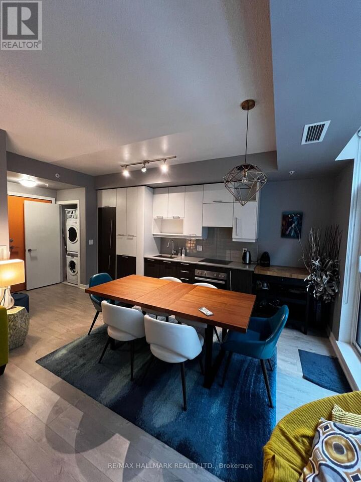Property Photo:  30 Nelson Street 316  ON M5V 0H5 