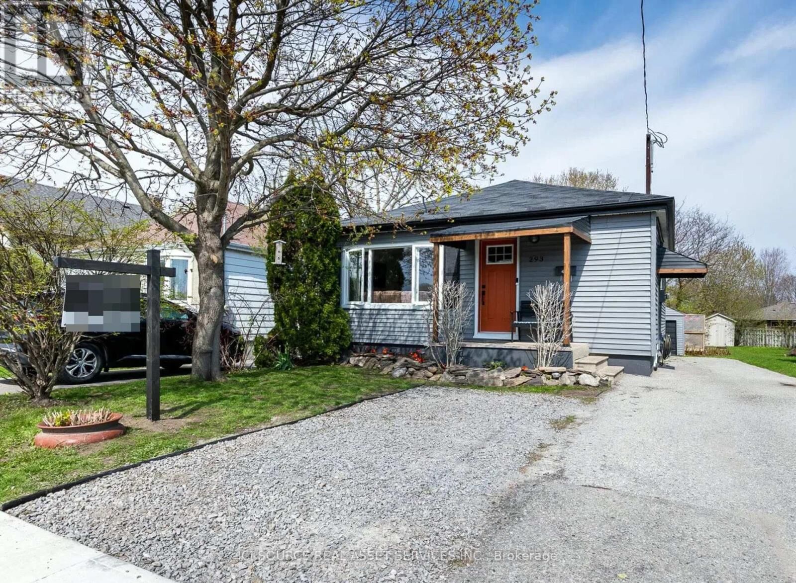 Property Photo:  293 Oshawa Boulevard North  ON L1G 5T2 