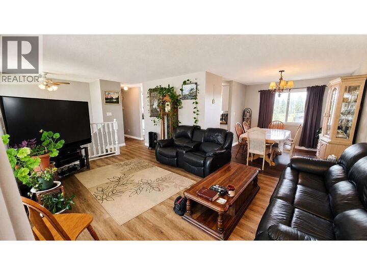 Property Photo: 1965 Sullivan Way BC V0J 1Z0