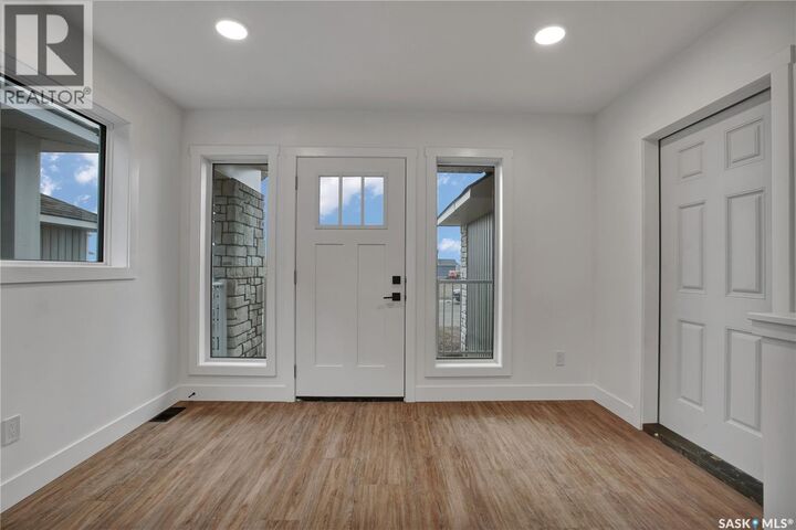 Property Photo:  105 Emma Crescent  SK S0K 2T1 