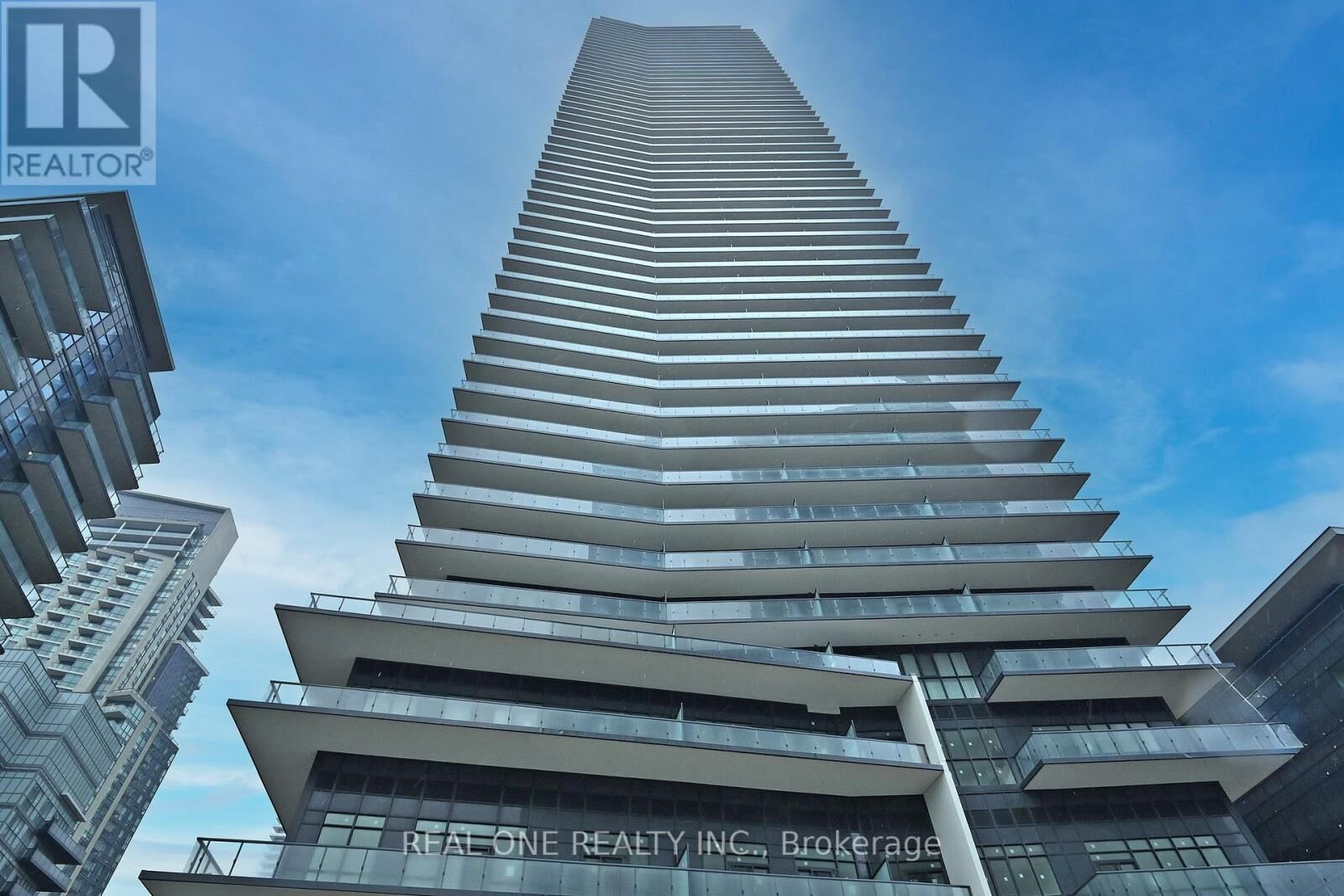 Property Photo:  38 Annie Craig Drive 1005  ON M8V 0G9 