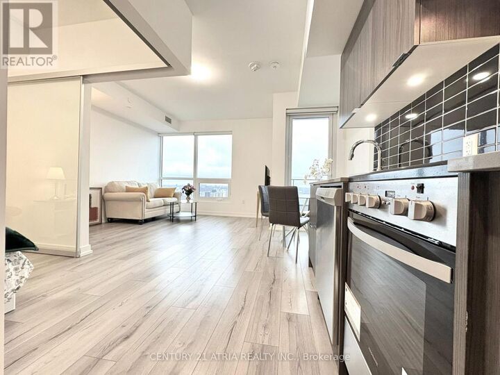 Property Photo:  395 Bloor Street East 5306  ON M4W 0B4 
