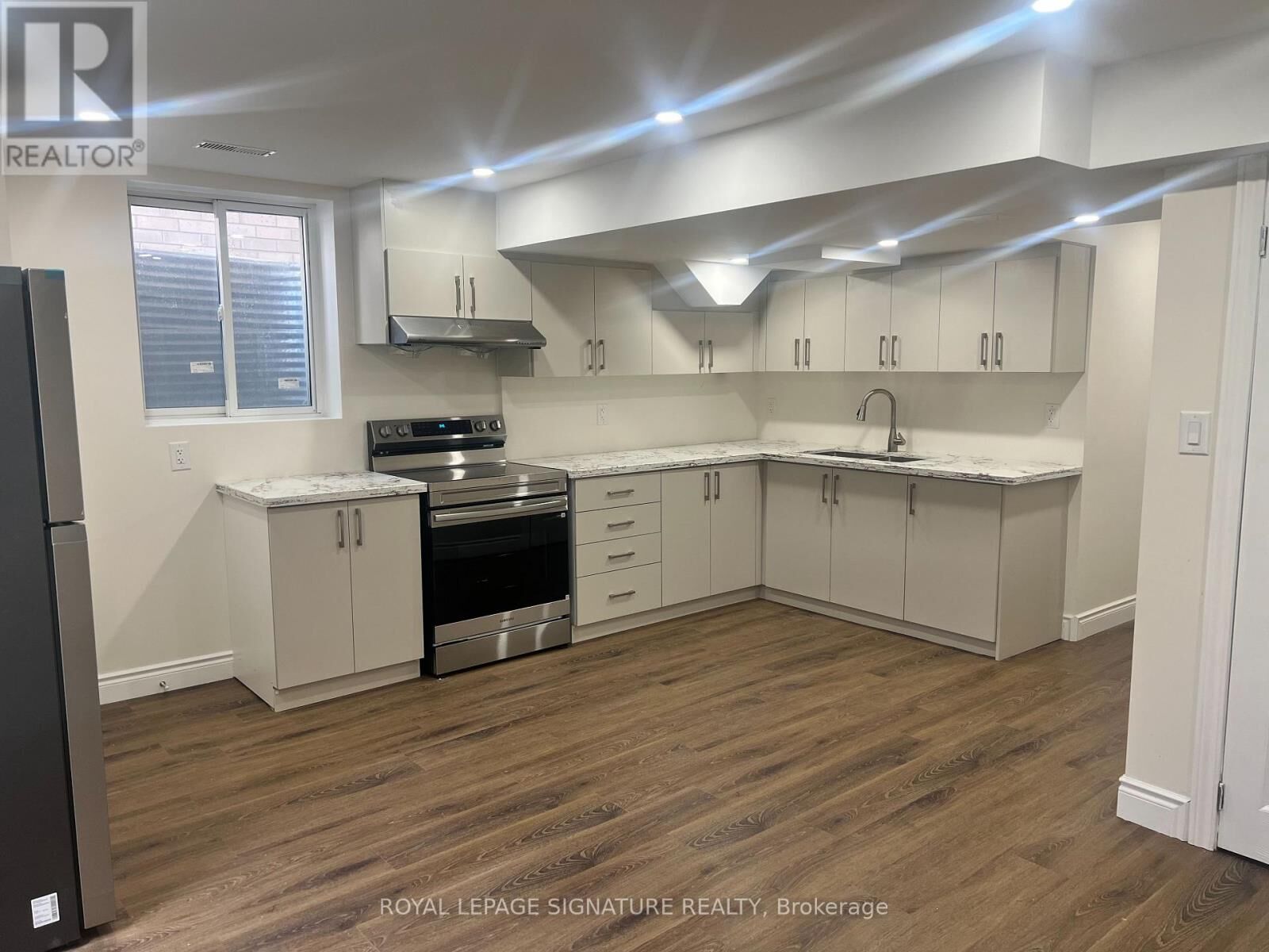 Property Photo:  148 Newhouse Boulevard Basement  ON L7C 4E1 