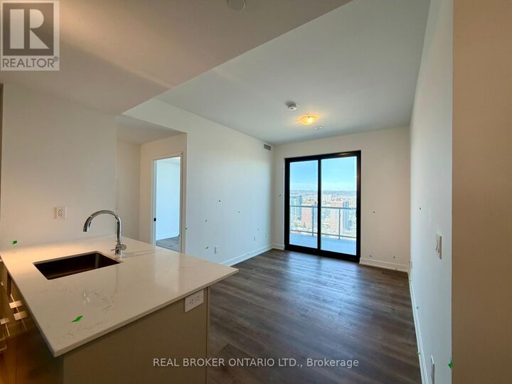 Property Photo:  2075 Lakeshore Road 1901  ON L7R 0H3 
