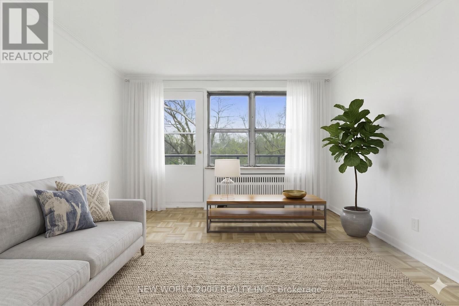 Property Photo:  49 Glen Elm Avenue 406  ON M4T 1V2 