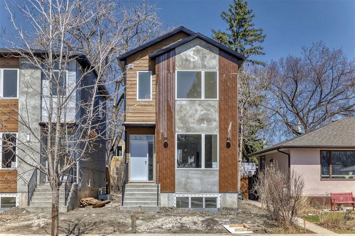 Property Photo:  99 Haig Avenue  MB R2M 0E2 