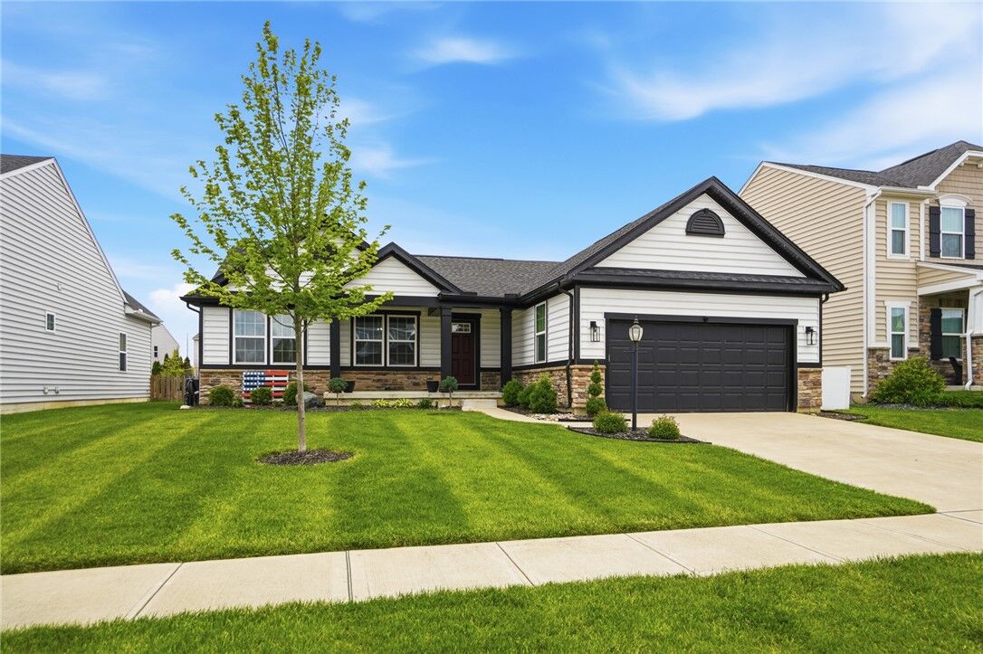Property Photo:  1200 Scarlet Oak Drive  OH 45371 