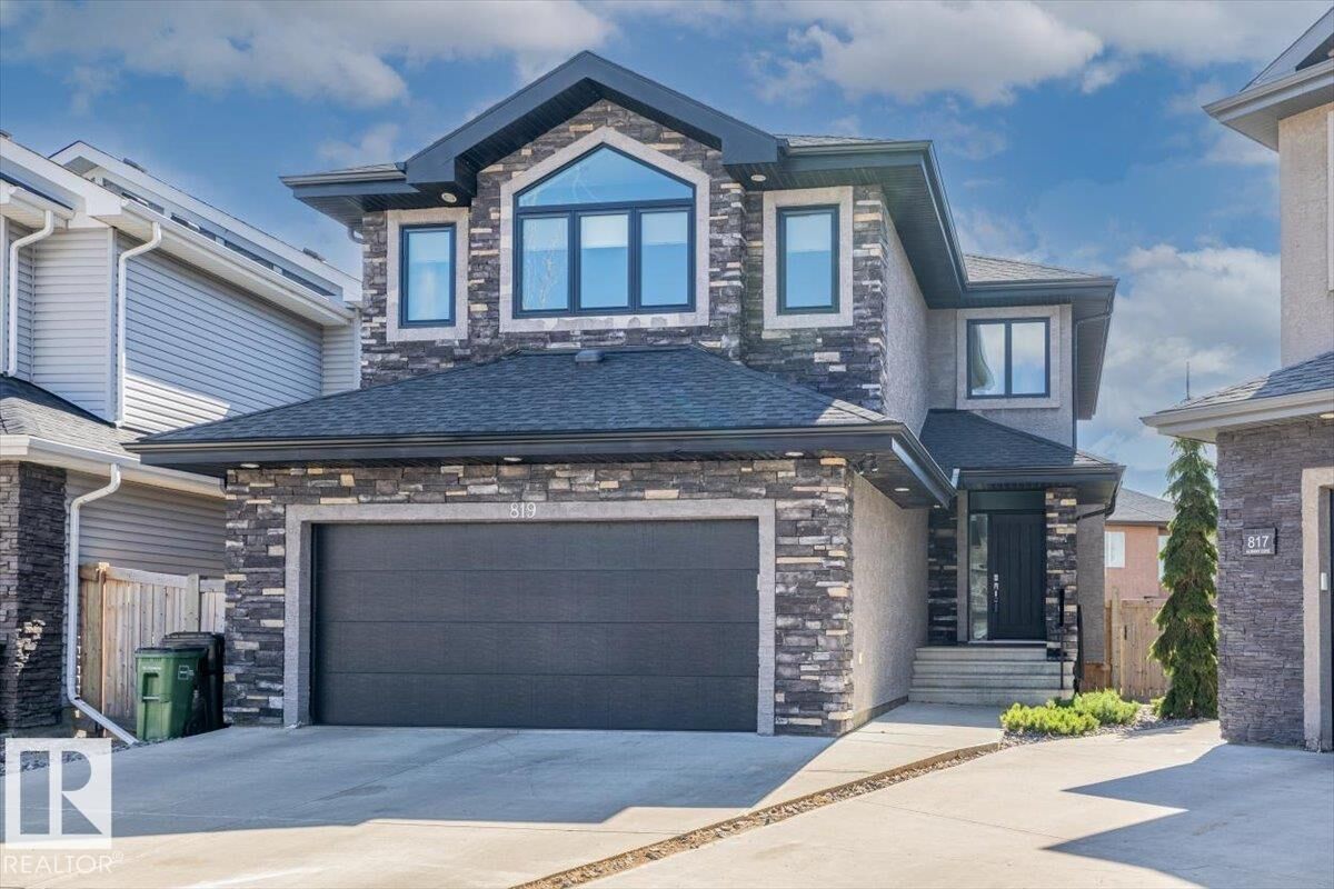 Property Photo:  819 Albany Cove NW  AB T6V 1J6 