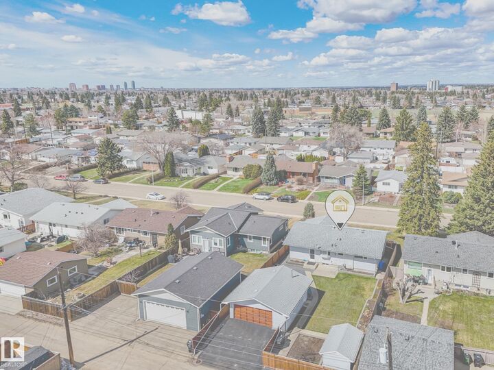 Property Photo:  6303 92B Avenue NW  AB T6B 0V8 