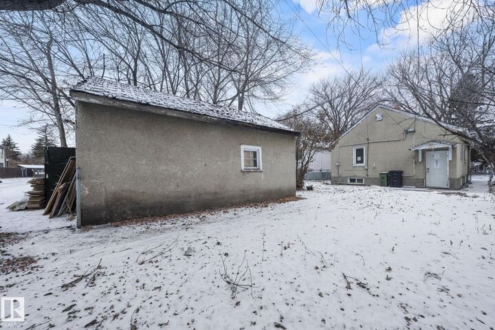 Property Photo:  11414 85 Street NW  AB T5B 3C9 