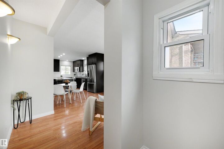 Property Photo:  11421 68 Street NW  AB T5B 1P1 