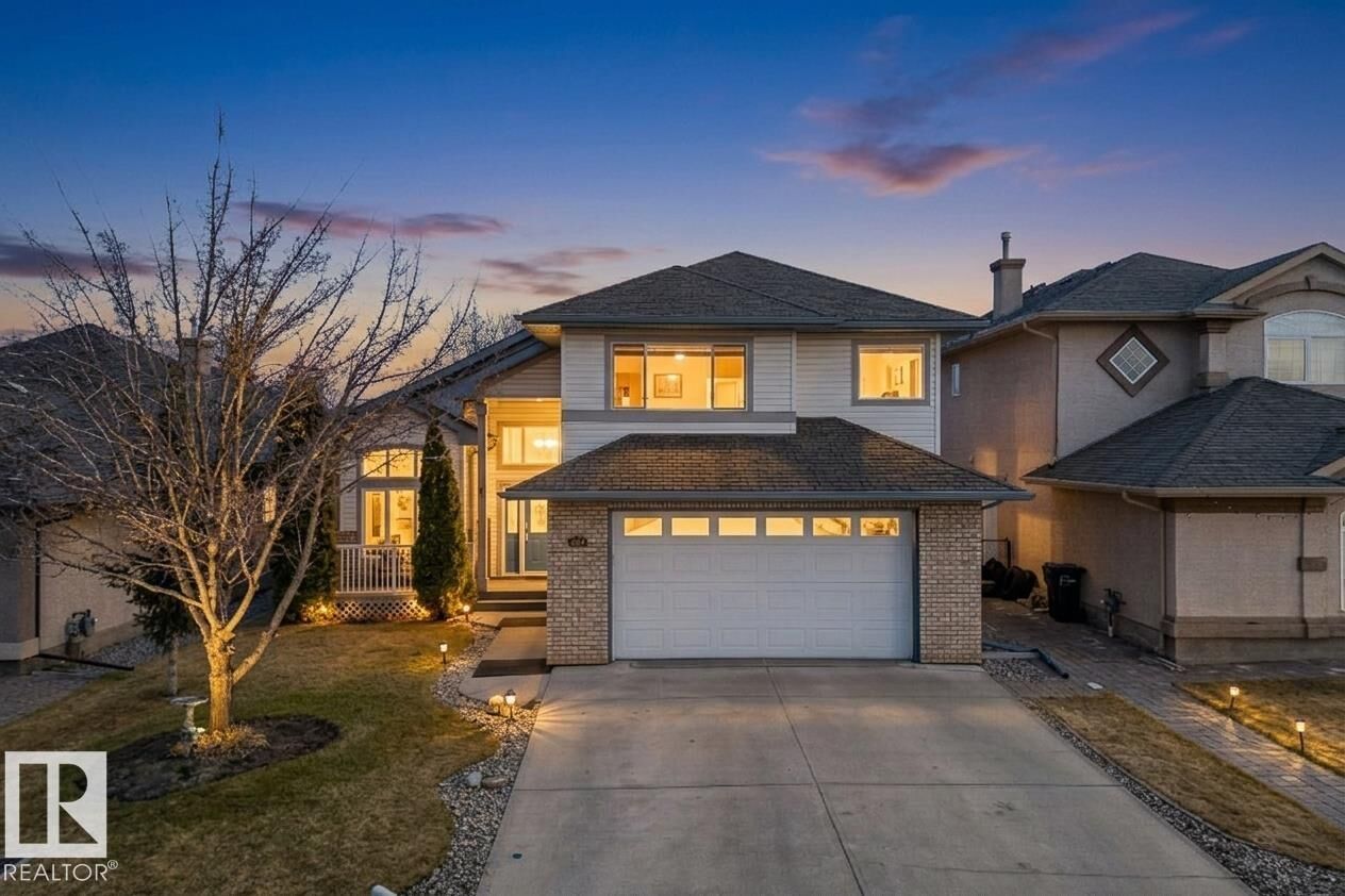 Property Photo:  10807 6 Avenue SW  AB T6W 1G3 