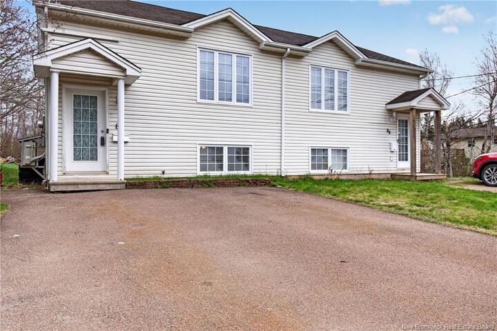 Property Photo:  86 Lorette Street  NB E1A 2E9 