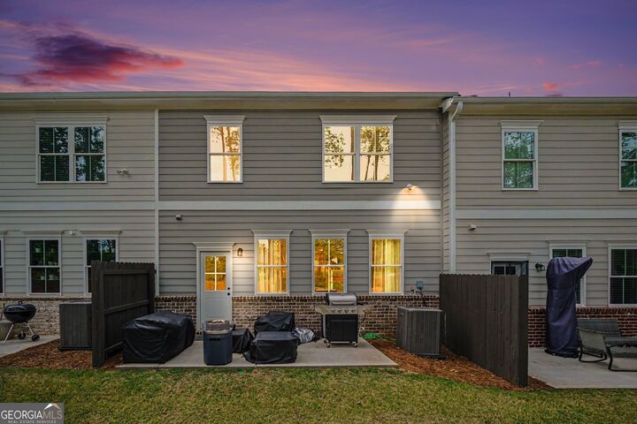 Property Photo: 1608 Ruskin Way NW GA 30062