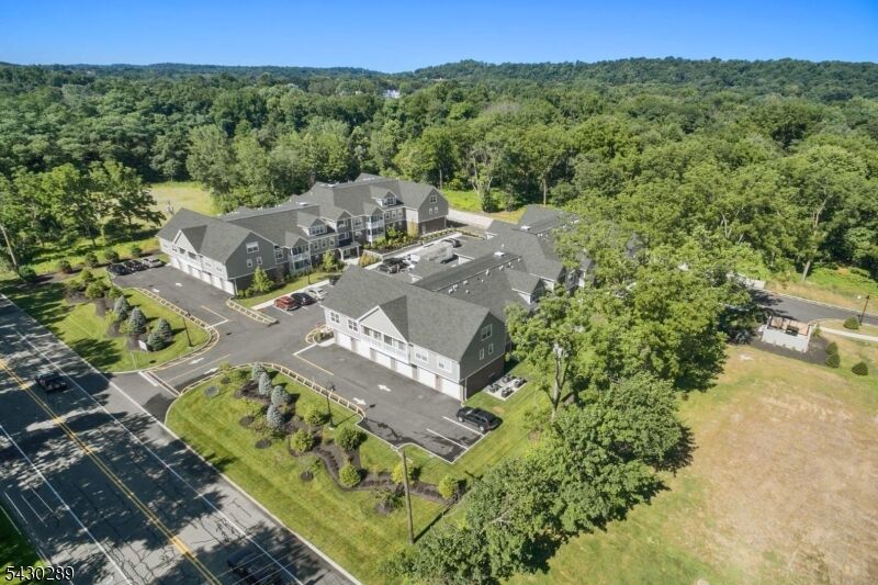 Property Photo:  248 Grove Ave 40  NJ 07009 