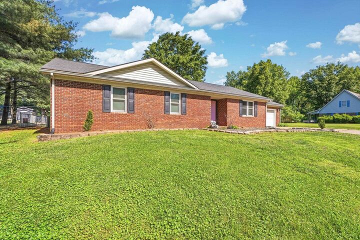 Property Photo:  3872 Peachtree Drive  KY 42420 