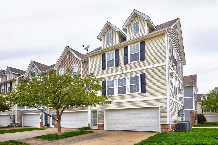 Property Photo:  3176 SW Arlan Lane  IA 50023 