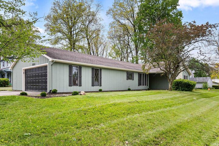 Property Photo:  3531 Geddes Court  IN 46816-2702 