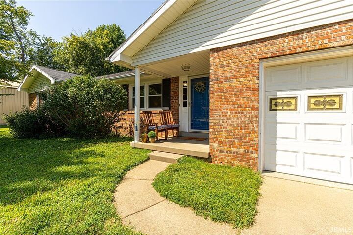 Property Photo:  10688 Cricklewood Drive  IN 47630 
