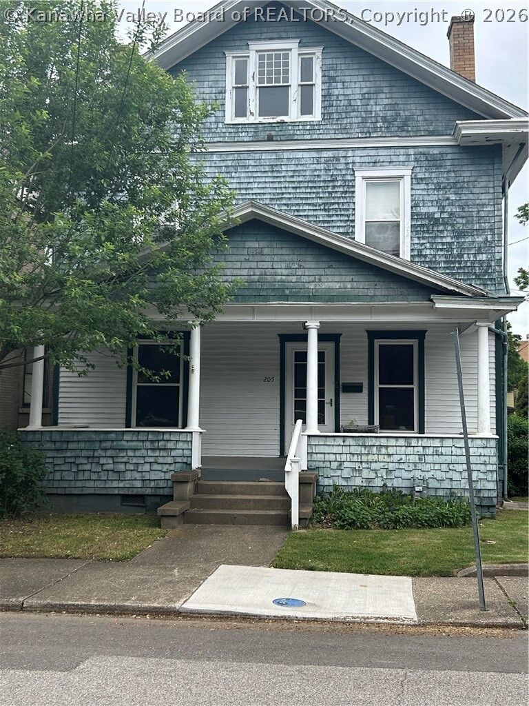Property Photo:  205 Ruffner Avenue  WV 25311 