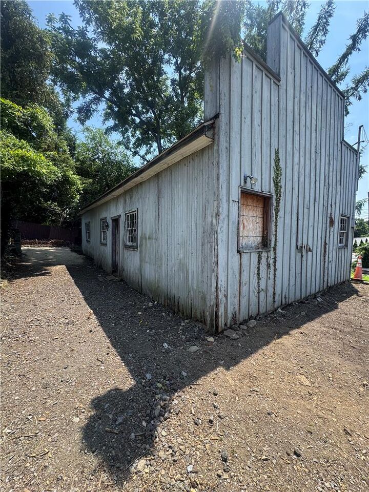 Property Photo:  3282 Easton Avenue  PA 18020 