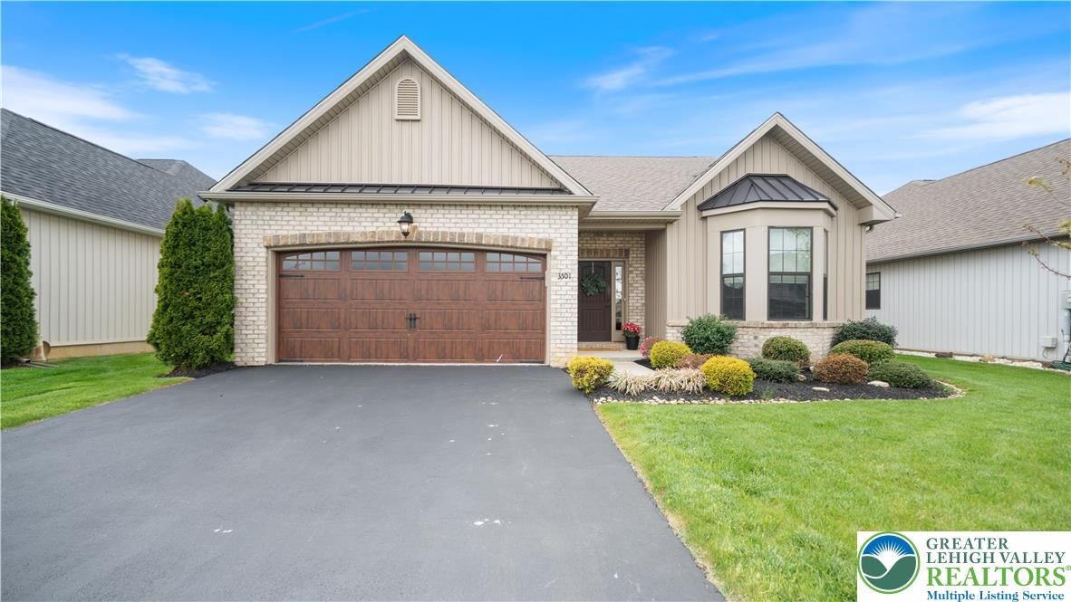 Property Photo:  3501 Treeview Drive  PA 18049 