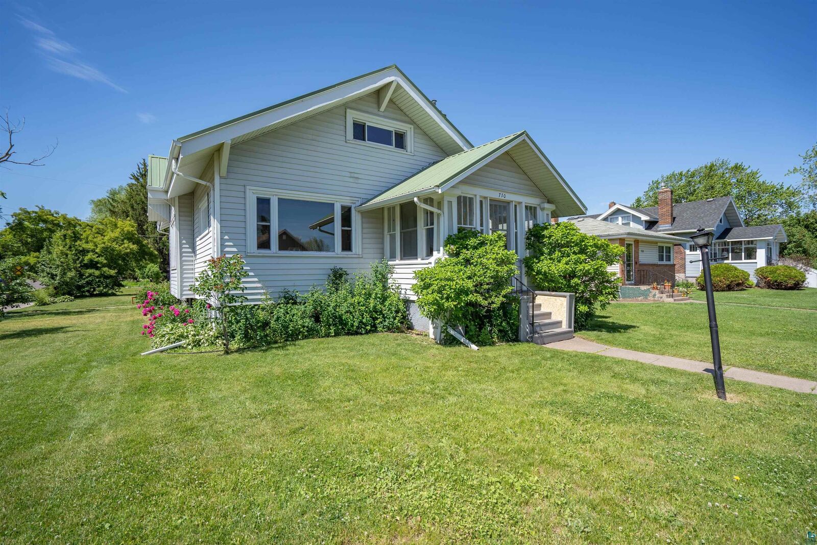 Property Photo:  710 E 5th St  WI 54880 