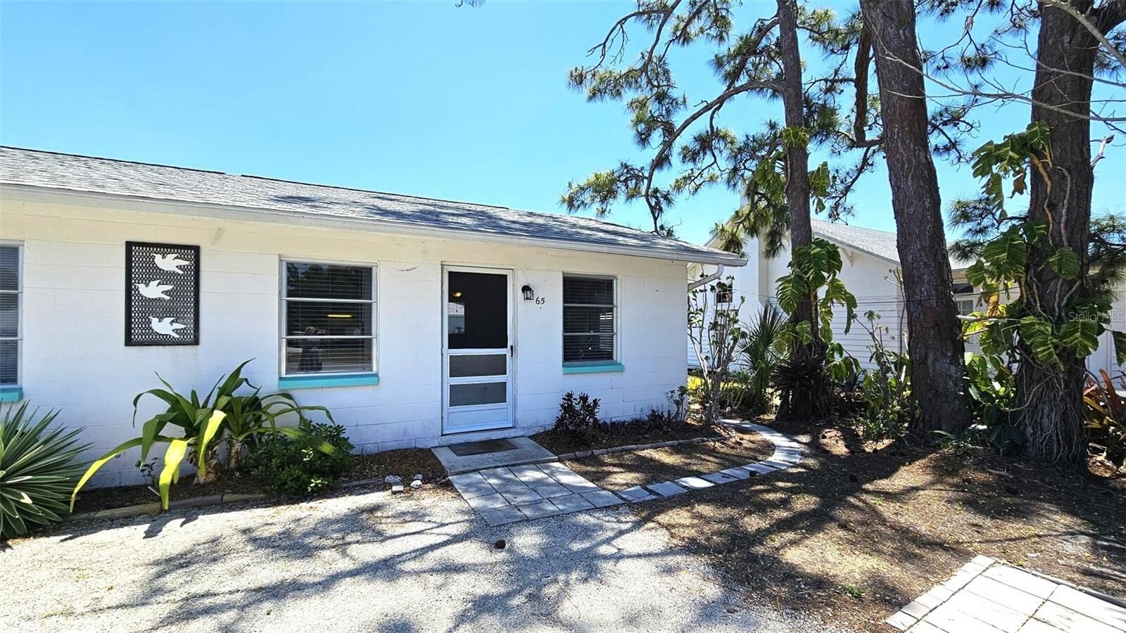 Property Photo:  65 N Maple Street  FL 34223 