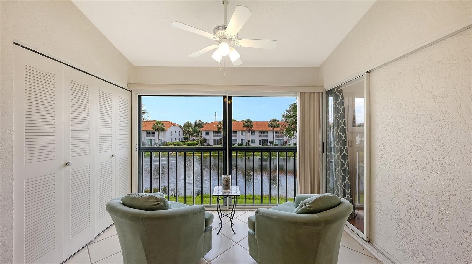 Property Photo:  4338 Madeira Court 3346  FL 34233 