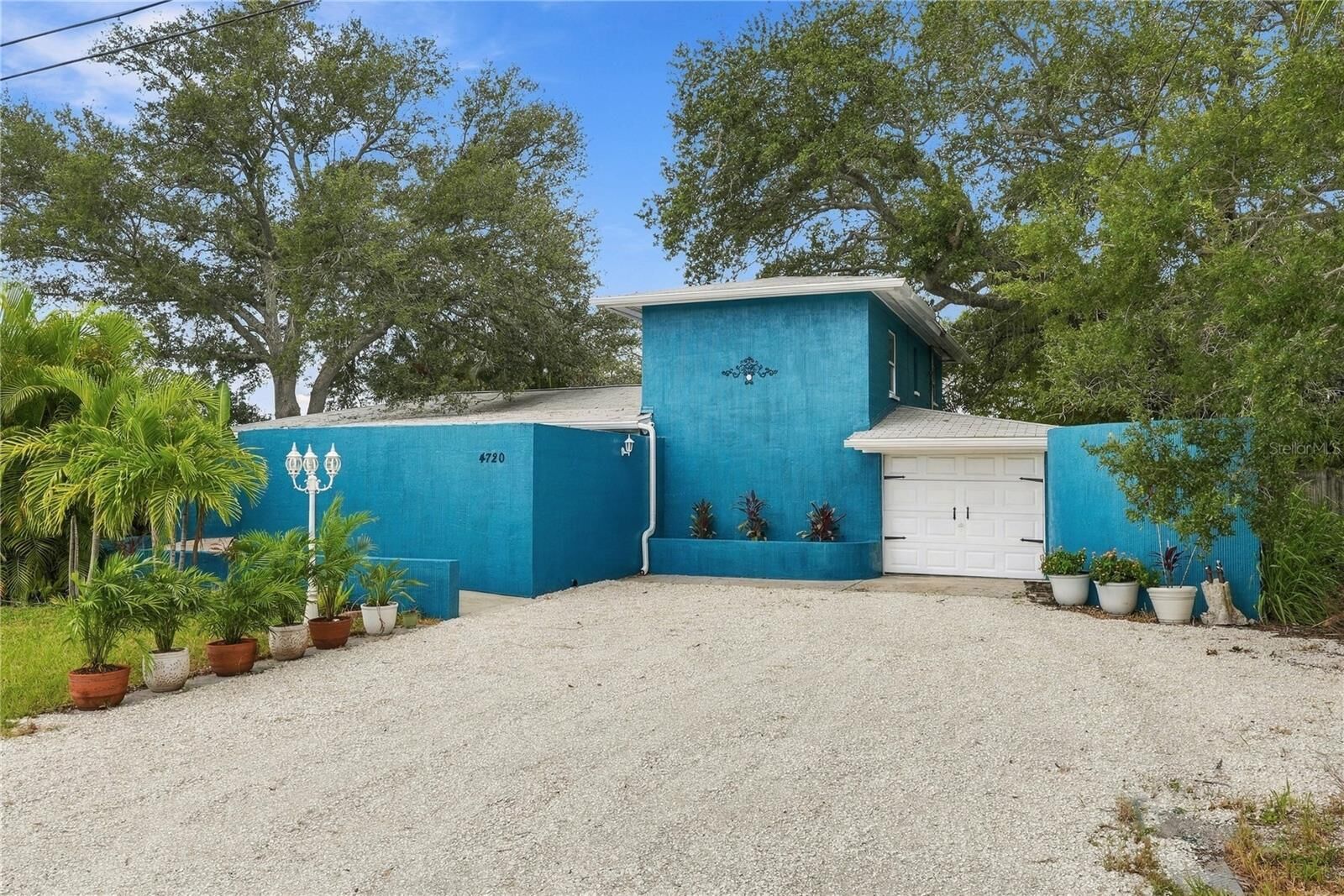 Property Photo:  4720 Welch Causeway  FL 33708 