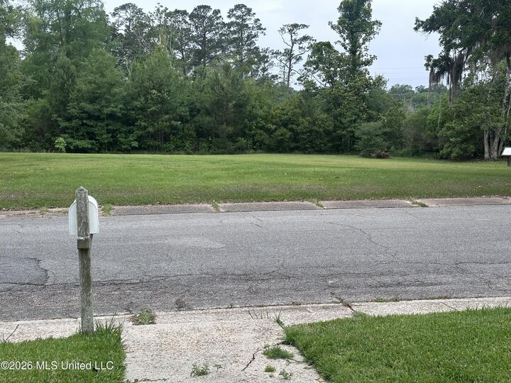 Property Photo: 5130 Arthur Street MS 39563