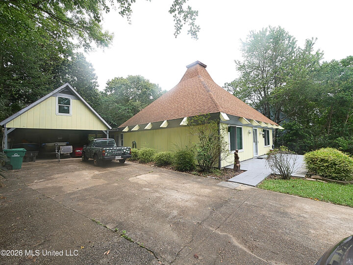 Property Photo:  6837 Hilo Street  MS 39525 
