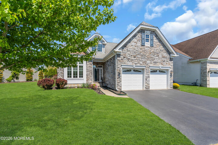 Property Photo:  52 Plymouth Way  NJ 08005 