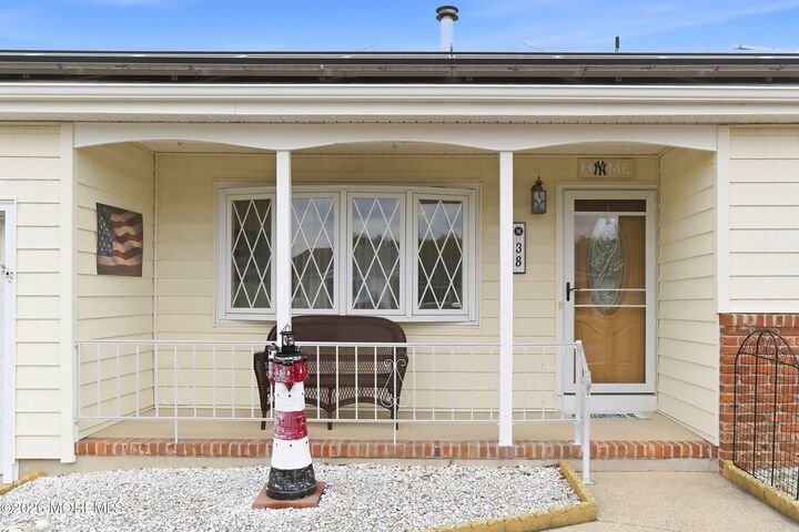 Property Photo:  38 Westbrook Drive  NJ 08757 