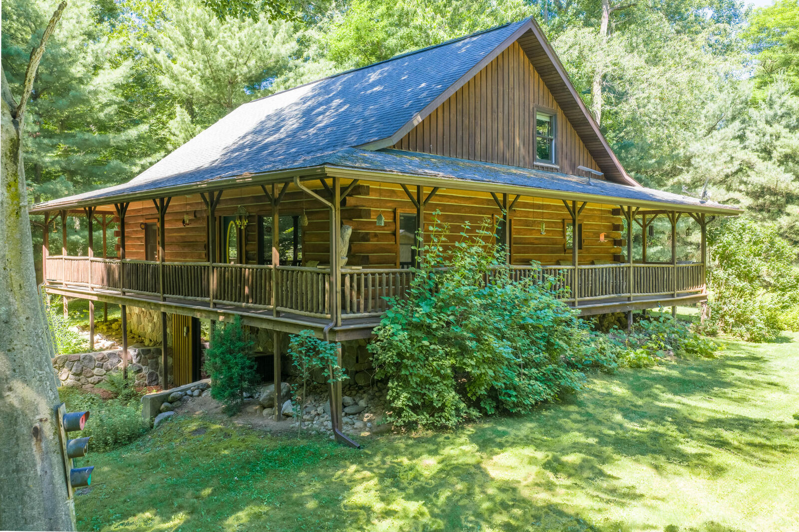 Property Photo:  1254 Burbank Road  MI 49082 